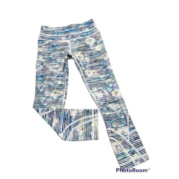 Lululemon Inspire Crop II Blurry Belle Size 2 - Picture 2 of 12
